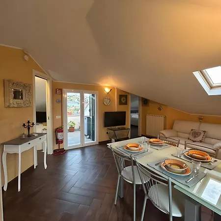 La Mansarda Di Marta Apartment